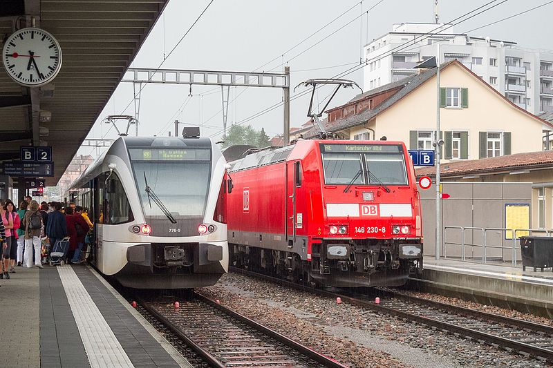 File:Bahnhof Kreuzlingen Thurbo. DB. Regen.jpg