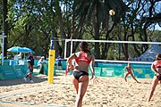 Deutsch: Beachvolleyball bei den Olympischen Jugendspielen 2018; Tag 8, 14. Oktober 2018; Mädchen, Achtelfinale – Bolivien-Puerto Rico 0:2 (18–21/18–21 ) English: Beach volleyball at the 2018 Summer Youth Olympics at 14 October 2018 – Girls Round of 16 – Bolivia-Puerto Rico 0:2 (18–21/18–21 )