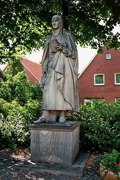 File:Bernard Overberg Statue Voltlage 3.jpg
