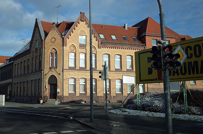 File:Bitterfeld, Bismarckstraße 38.jpg