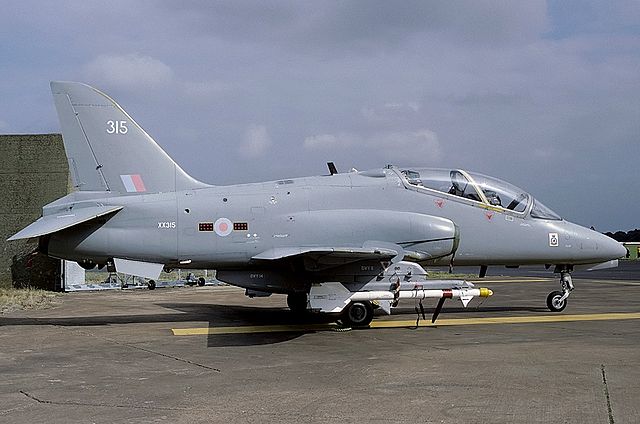 640px-British_Aerospace_Hawk_T1A%2C_UK_-_Air_Force_AN1517250.jpg