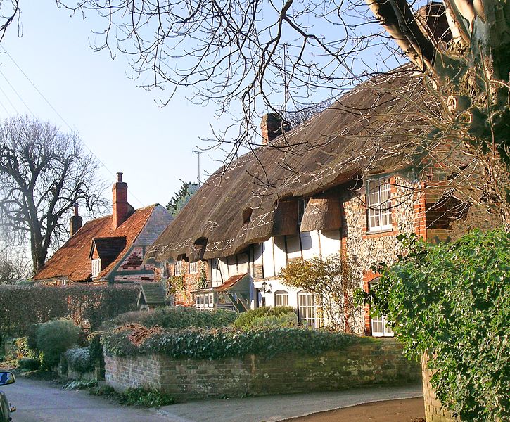 File:Burton Lane cottages Monks Risborough Bucks.jpg