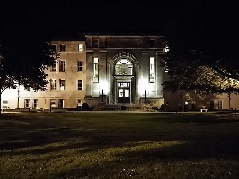 File:Candler Library, Emory University, Night.jpg