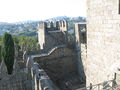 Português: Interior do Castelo de Guimarães, localizado na Colina Sagrada, em Guimarães.   This file was uploaded with Commonist.