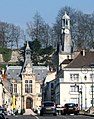 Gemeentehuis en Tour Balhan