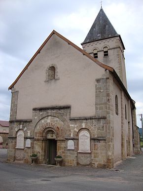 Clermain (Saône-et-Loire) église, monument aux morts.JPG