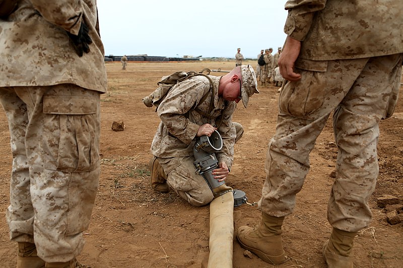 File:Coming Up to Speed; 6th, 7th ESB Marines train together aboard Camp Pendleton 160613-M-QB247-002.jpg