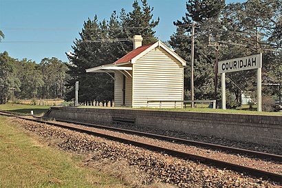 How to get to Couridjah with public transport- About the place