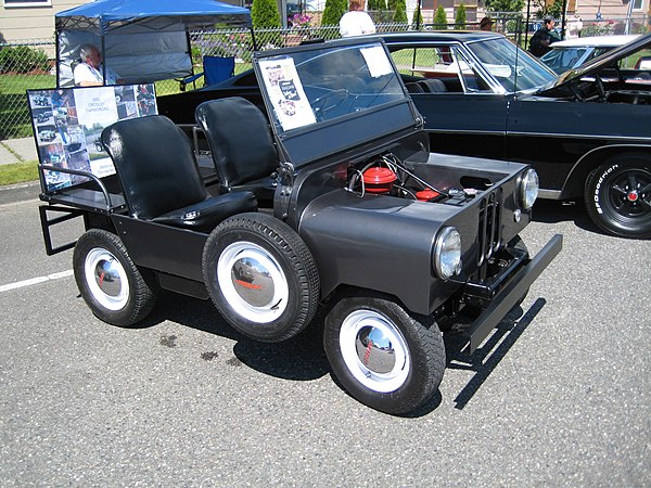 the base Farm-O-Road came without rear bed, and was less than 2+1⁄2 m (8 ft) long