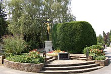 Döblinger Friedhof - Kreuz.JPG