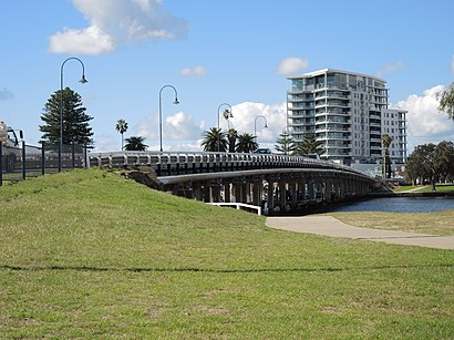 How to get to Mandurah with public transport- About the place