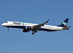 Embraer 190 of the Azul