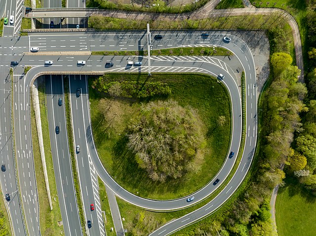 Bundesautobahn 73 and its slip road leading to Erlangen