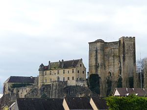 Excideuil-Schloss (1) .JPG