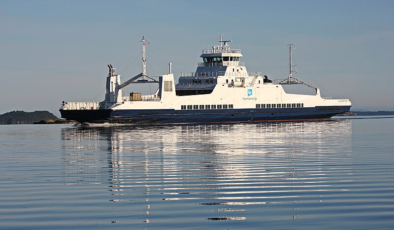 File:Fähre. Insel Tysnes, Norwegen IMG 5254WI.jpg