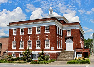 <span class="mw-page-title-main">First Baptist Church (Andrews, North Carolina)</span> Historic church in North Carolina, United States