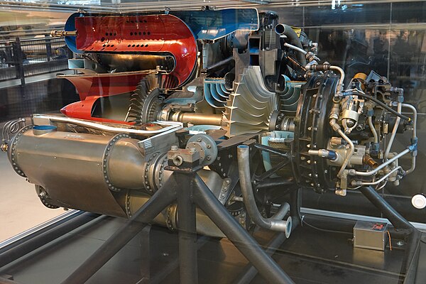 Cutaway version of the J31 engine at the National Air and Space Museum