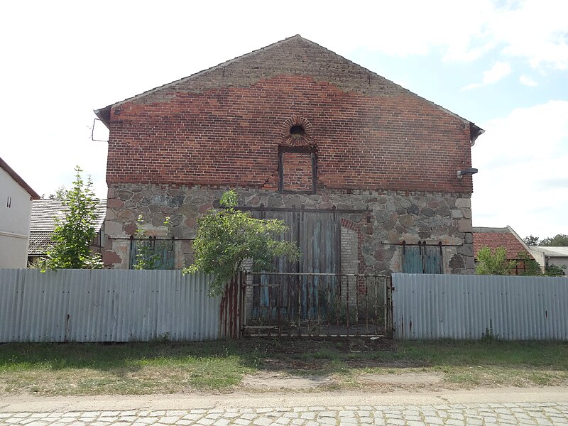 File:Gutsarbeiterhäuser Kemlitzer Straße 11 Paplitz (BaruthMark) 2019-08-04 (4).jpg