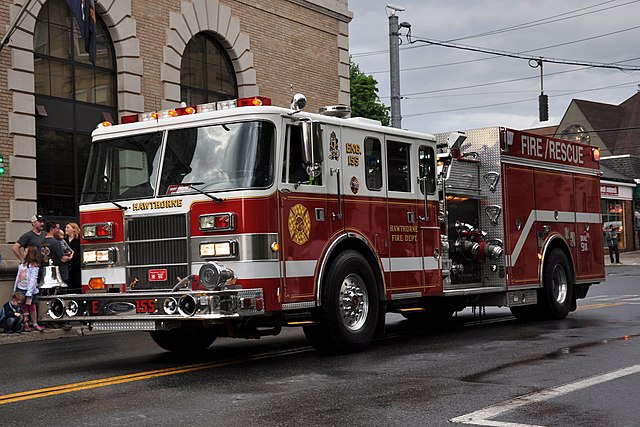 Fire Department Engine 155, a 1997 Pierce Lance 1500/750