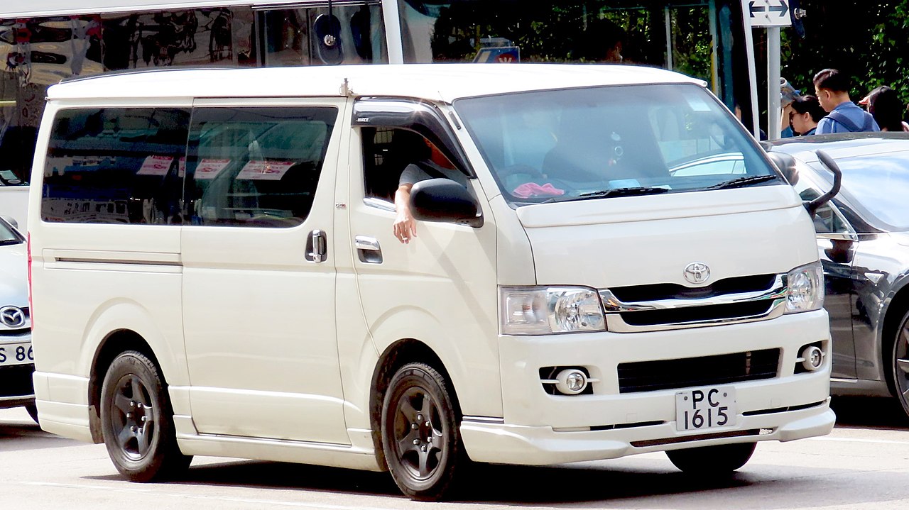 File:Hiace 200 running.jpg - 维基百科，自由的百科全书