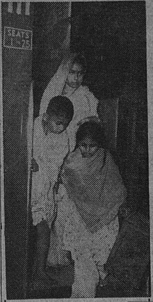 Hindu Refugees reaching Kolkata after 1964 Khulna riots Hindu Refugees at Sealdah 1964.jpg