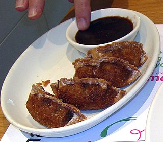 <span class="mw-page-title-main">Hoisin sauce</span> Sauce commonly used in Chinese cuisine