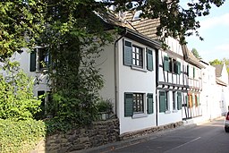 Hosterbacher Straße 24-28