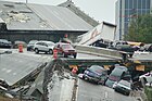 Cars on the I-35W bridge after the collapse