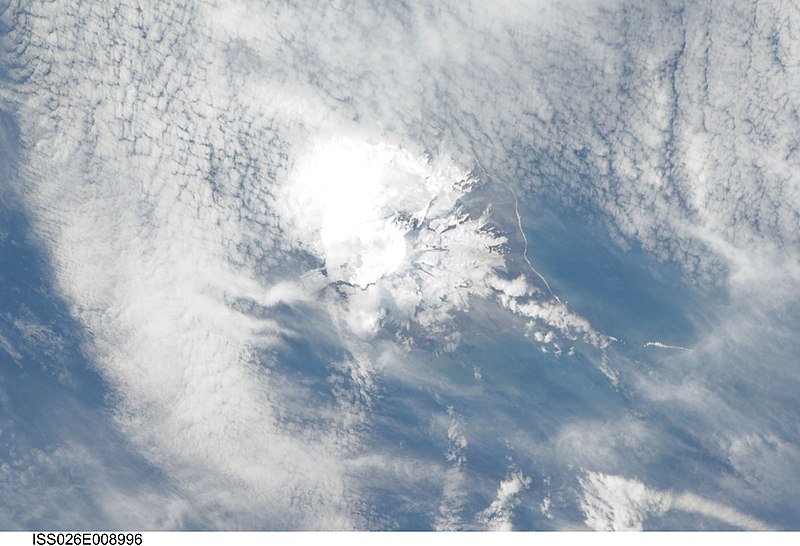 File:ISS026-E-8996 - View of Antarctica.jpg