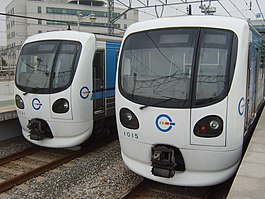 IncheonRapidTransitCorporation-train-1021-1015.jpg