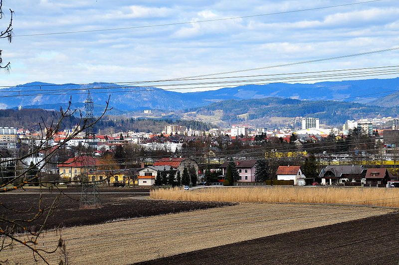 File:Klagenfurt Blick vom Sattnitzbauer nach Norden 16032009 32.jpg