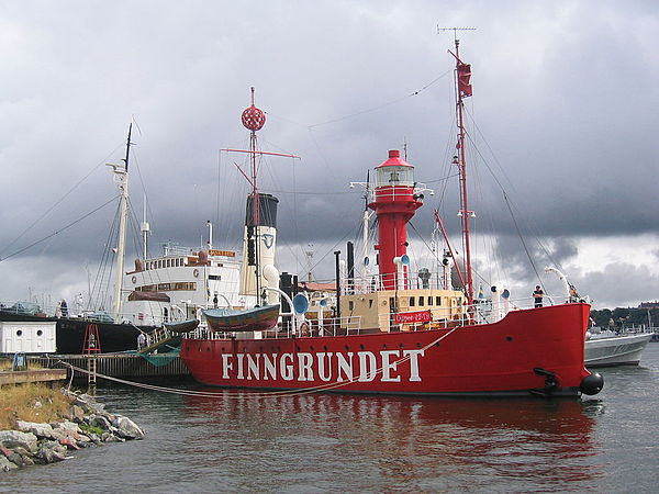 Lightship Finngrundet, now a museum ship in Stockholm. The day markers can be seen on the masts.