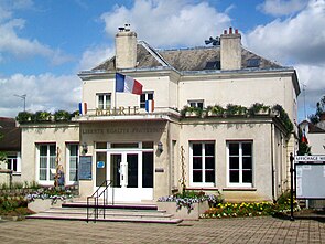 Méry-sur-Oise (95), mairie.jpg