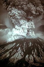 1980年5月18日聖海倫火山爆發的照片