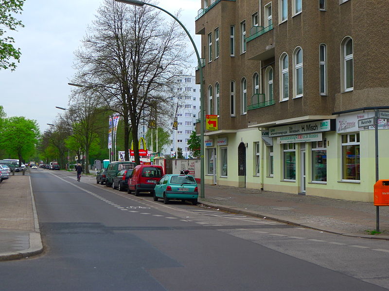 File:Markstraße (Berlin-Reinickendorf).JPG