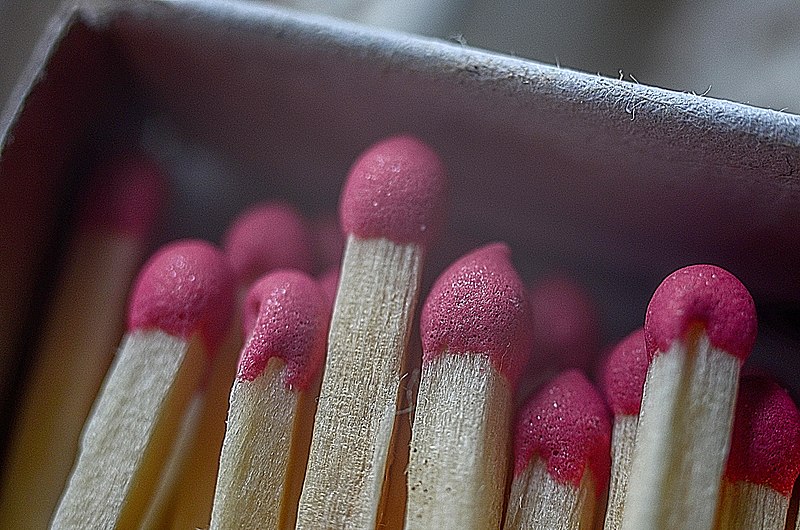 File:Matchstick family.jpg