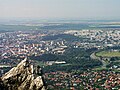 Pohľad na mesto z Pyramídy (vpravo Klokočina)