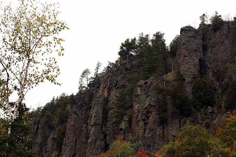 File:Mink Mountain in Fall (247348384).jpg