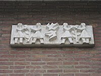 Gevelreliëf (1949), Amsterdam-Noord