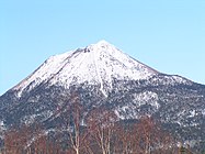 東南東から早秋の雄阿寒岳