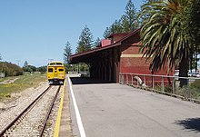 Outer Harbor railway line httpsuploadwikimediaorgwikipediacommonsthu