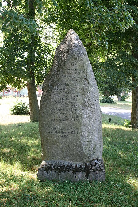 Peetsch Kriegerdenkmal 01