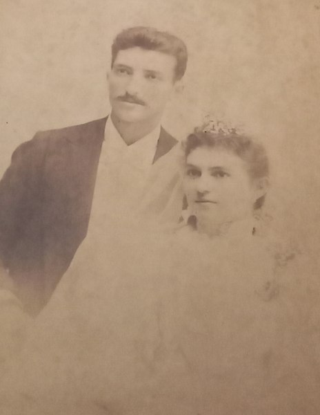 José María Pino Suárez and María Cámara Vales on their wedding day (1896).