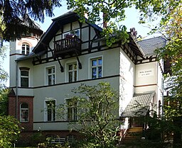 Prinz-Handjery-Straße 1 (Berlin-Zehlendorf)