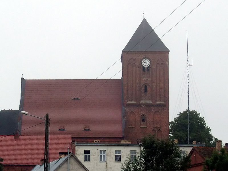 File:Recz church.jpg