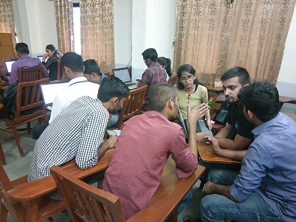 Pune University Workshop Participants in action