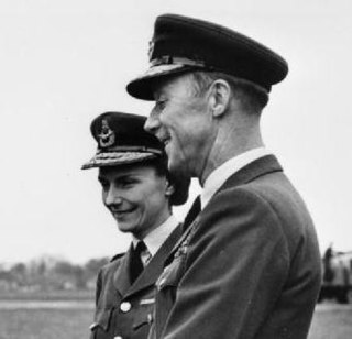 <span class="mw-page-title-main">Felicity Peake</span> RAF officer