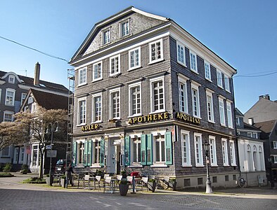 Altmarkt 2, ehemalige „Adler-Apotheke“