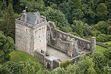 A turret at Castle Campbell resembles documented work of the Merlioun brothers at Stirling Scotland-2016-Aerial-Dollar-Castle Campbell.jpg