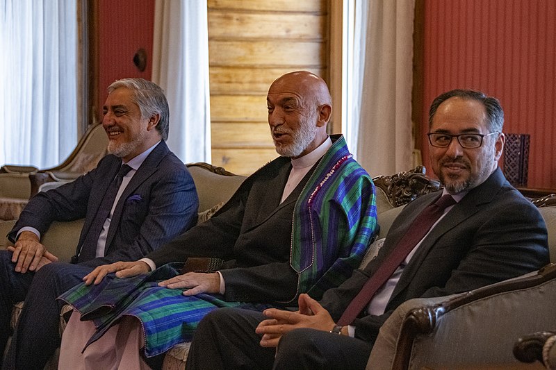 Файл:Secretary Pompeo Meets With President Ghani, Former President Karzai and Chief Executive Abdullah (48127256777).jpg